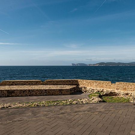 Апартаменты Seafront Bastioni Альгеро Экстерьер фото